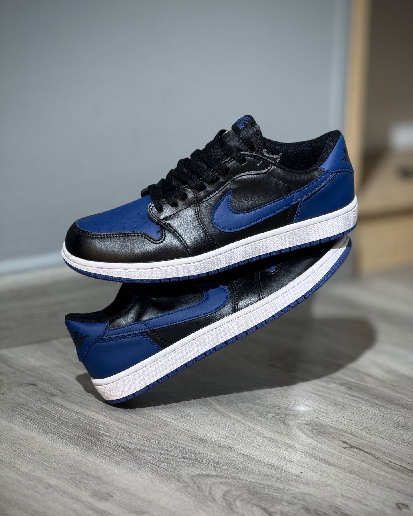 Air Jordan Low Retro 1 Negro-Azul