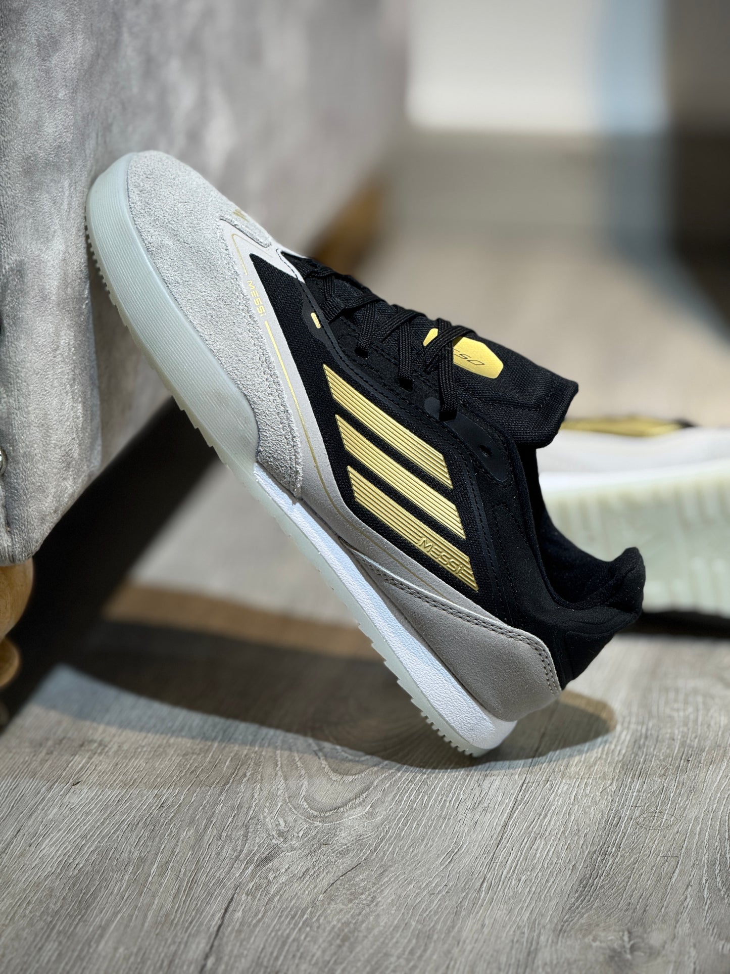 F50 Freestyle 24 Messi Indoor Soccer Shoes