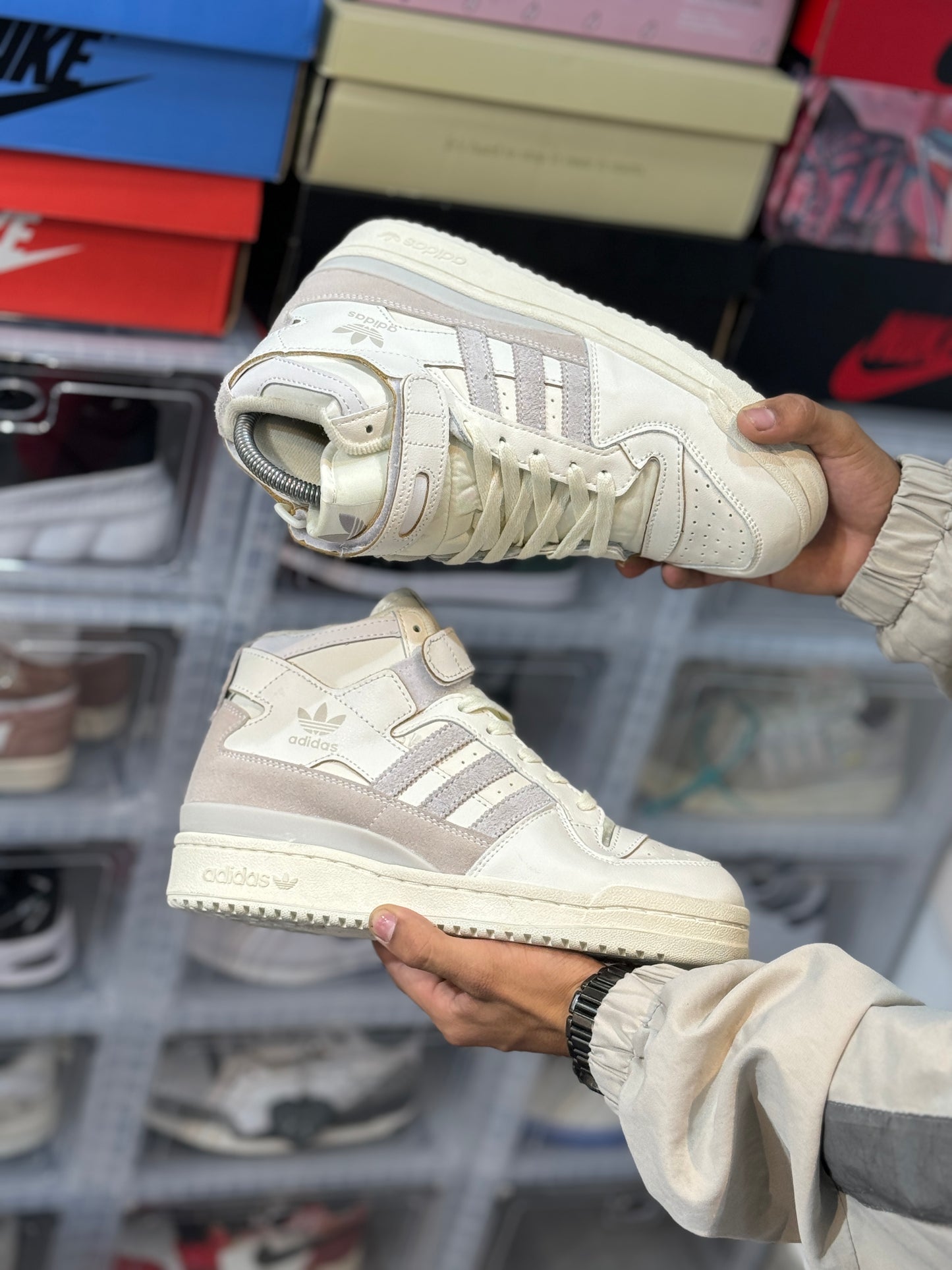 Forum High Beige