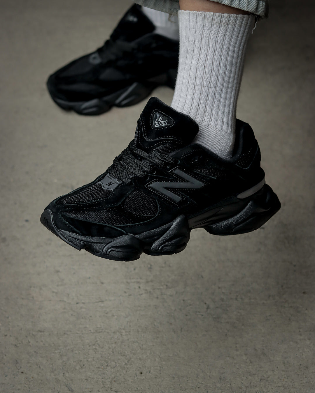 New Balance 9060 Negra