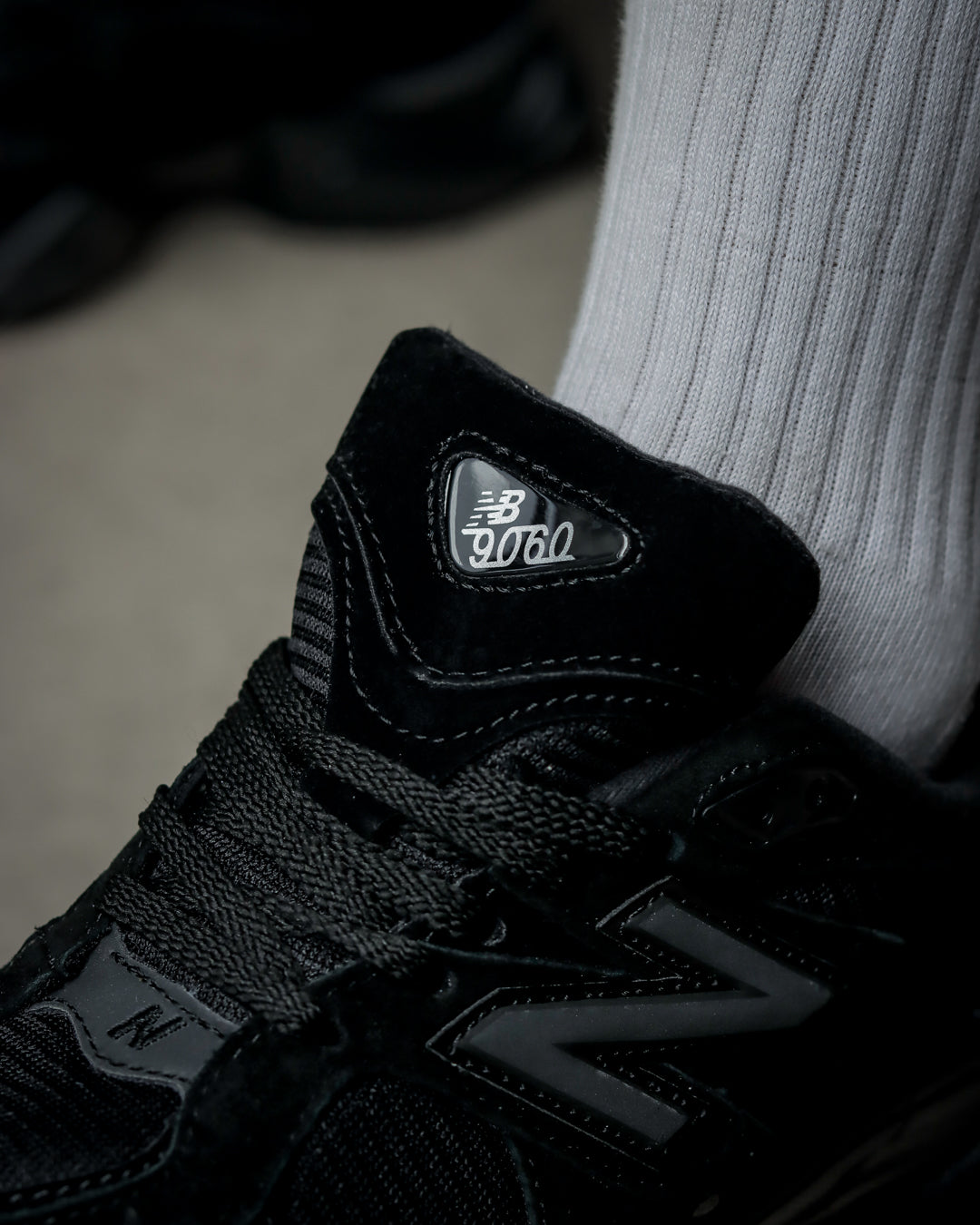 New Balance 9060 Negra