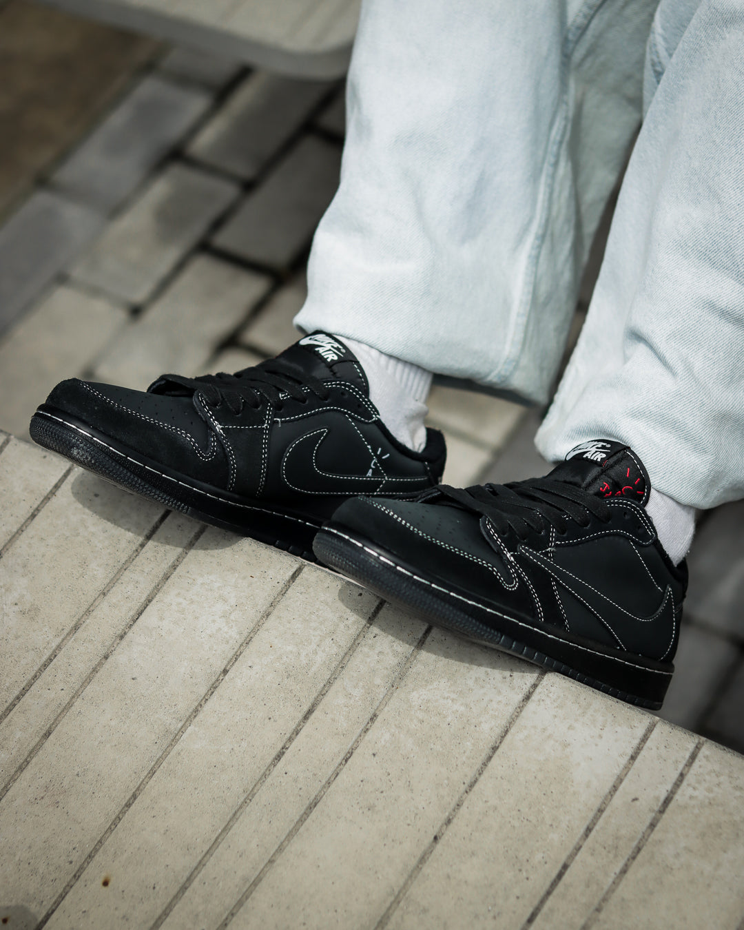 Jordan 1 Low Travis Scott - Black Phantom