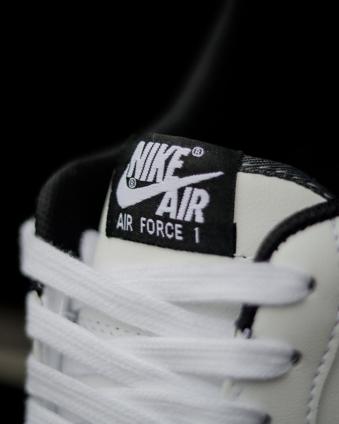 Air Force 1 Low Blanco-Negro