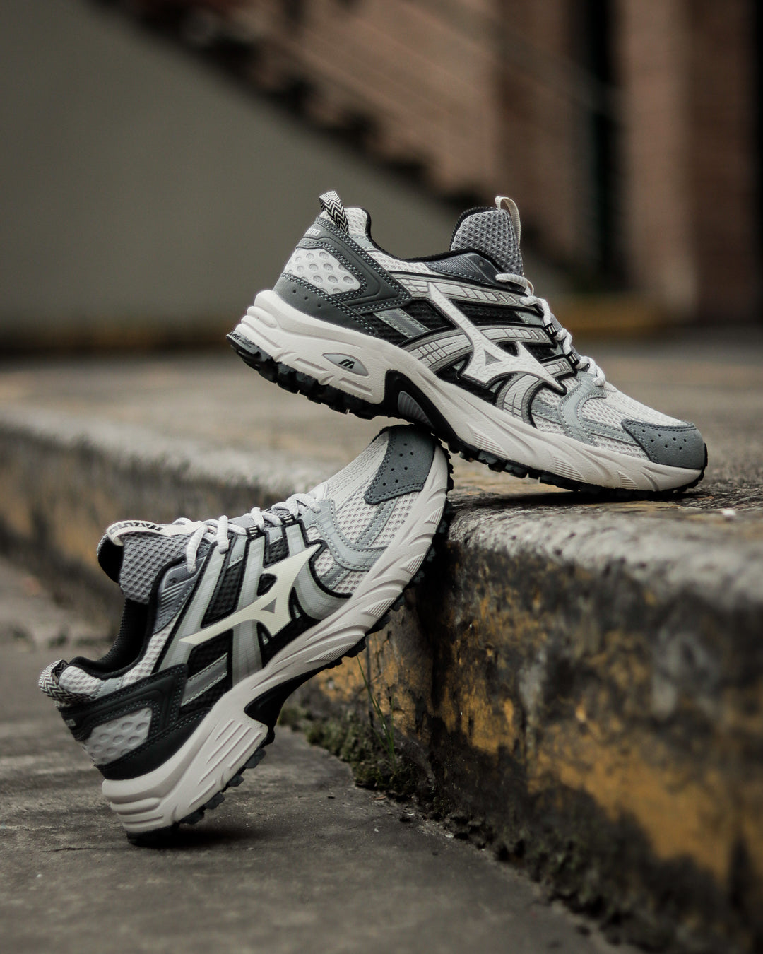 Mizuno Fiyi TL