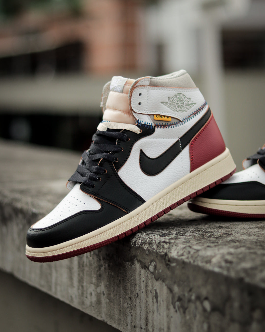 Air Jordan Retro 1 High Union Los Angeles Black Toe