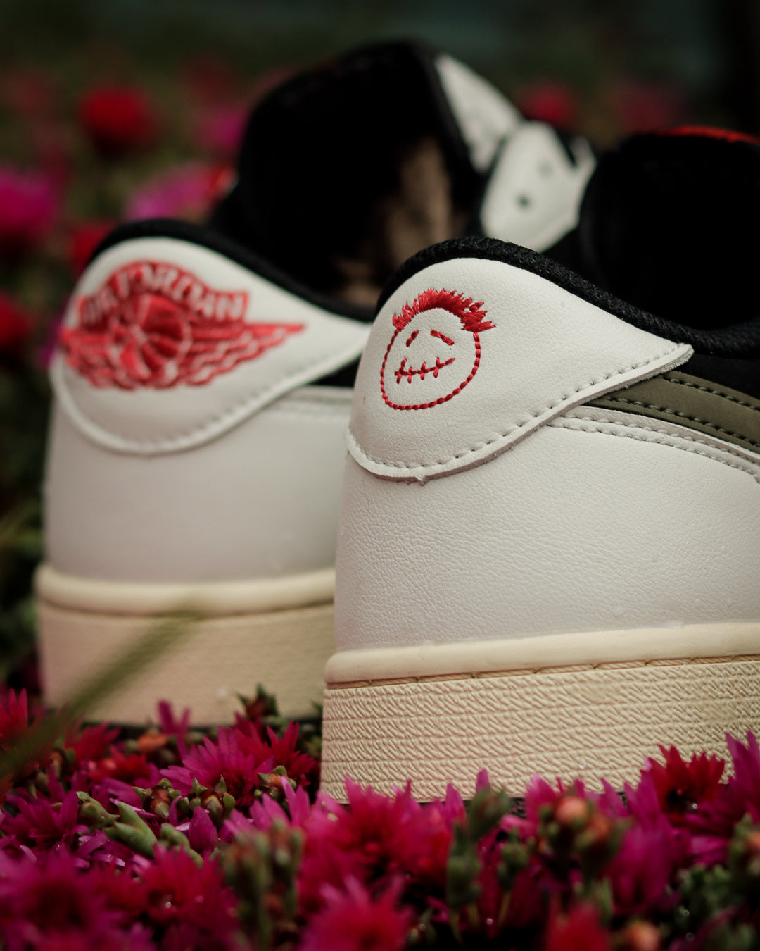 Air Jordan Retro 1 Low x Travis Scott Blanco-Verde