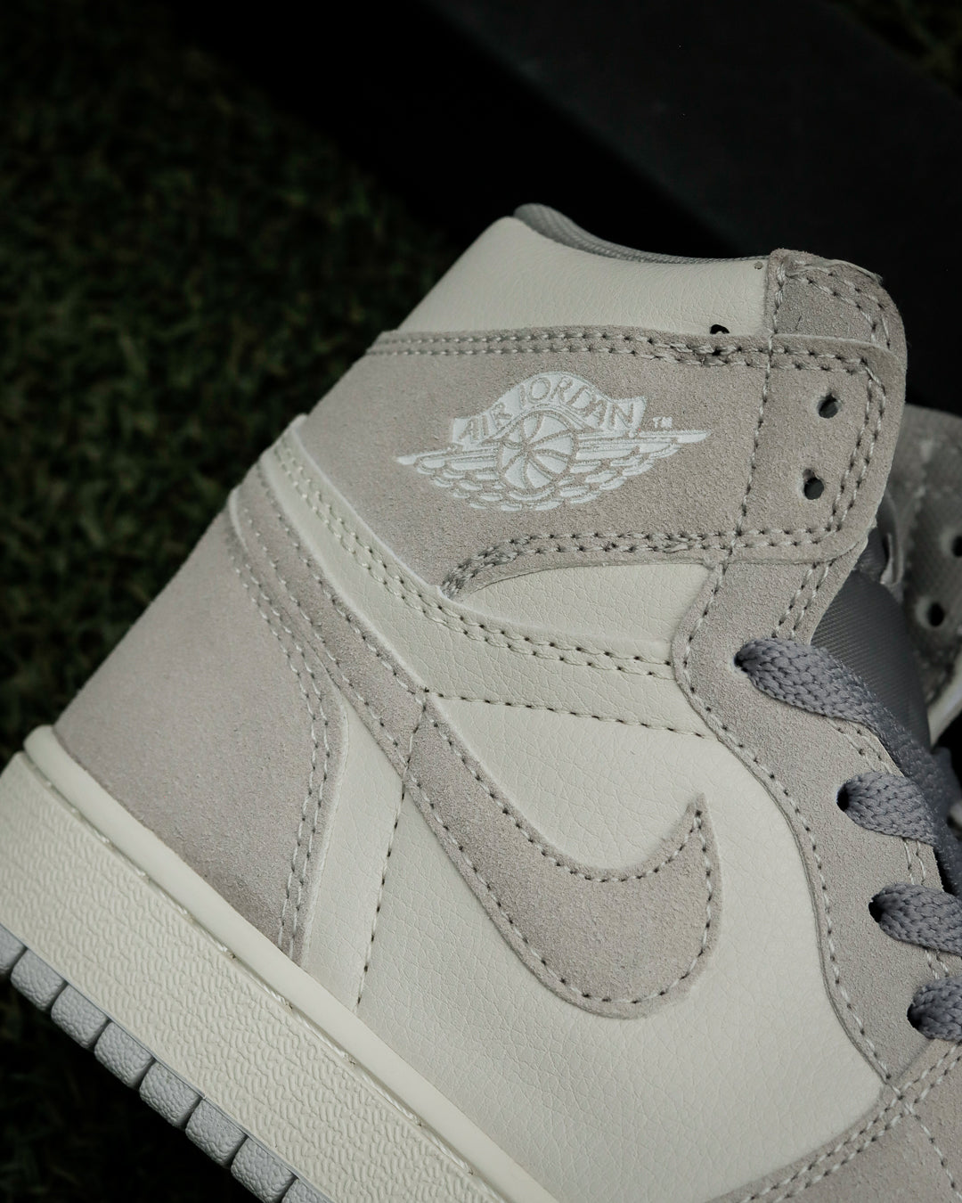 Air Jordan High Retro 1 Gris