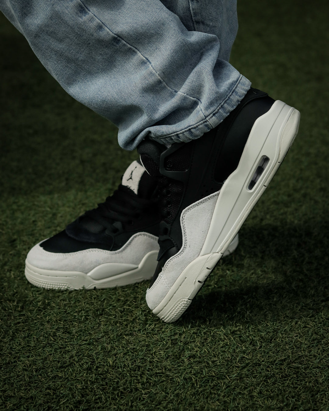 Air Jordan Retro 4 RM Blanco-Beige