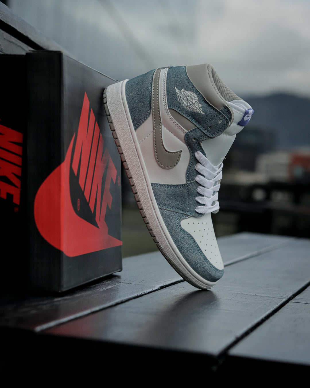Air Jordan High Retro 1 Royal Azul