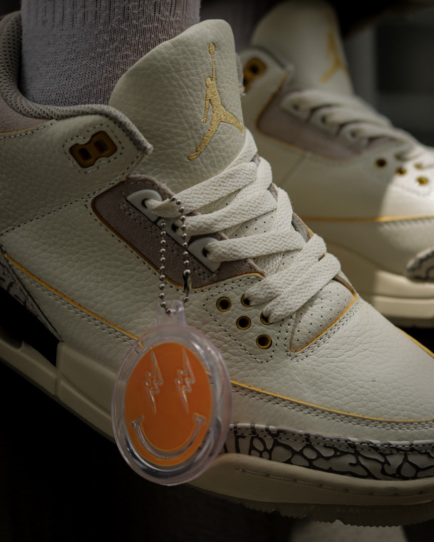 Air Jordan Retro 3 x J Balvin Beige