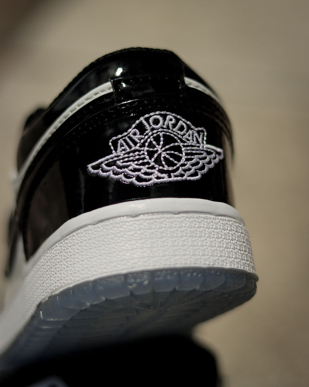 Air Jordan 1 low charol