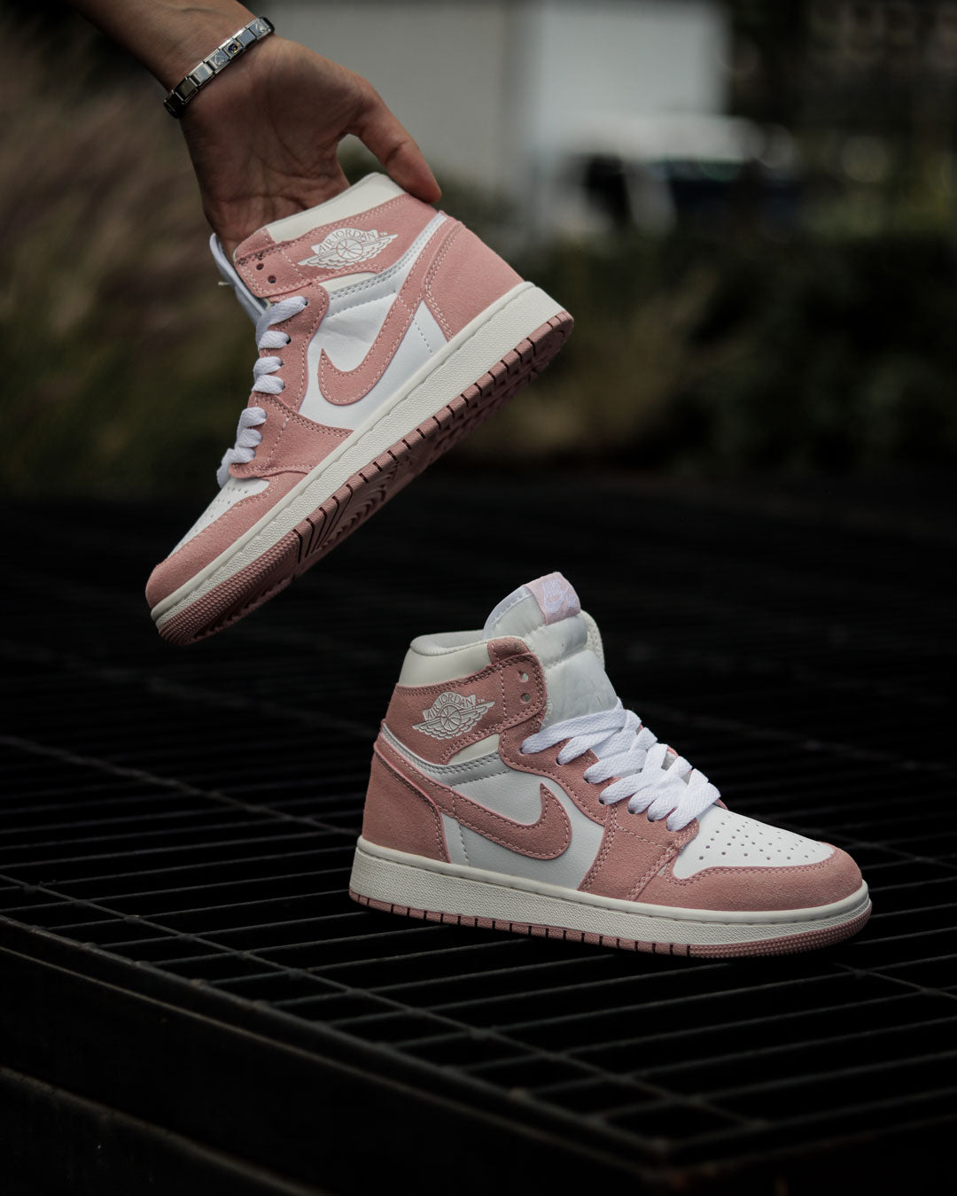Jordan Retro 1 Rosado