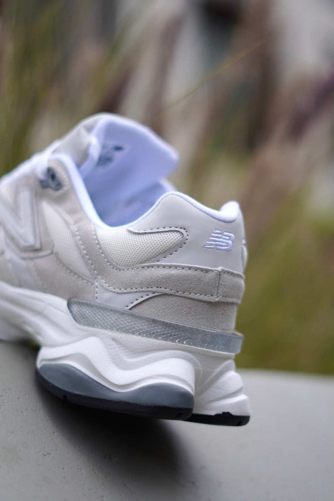 New Balance 9060 Gris