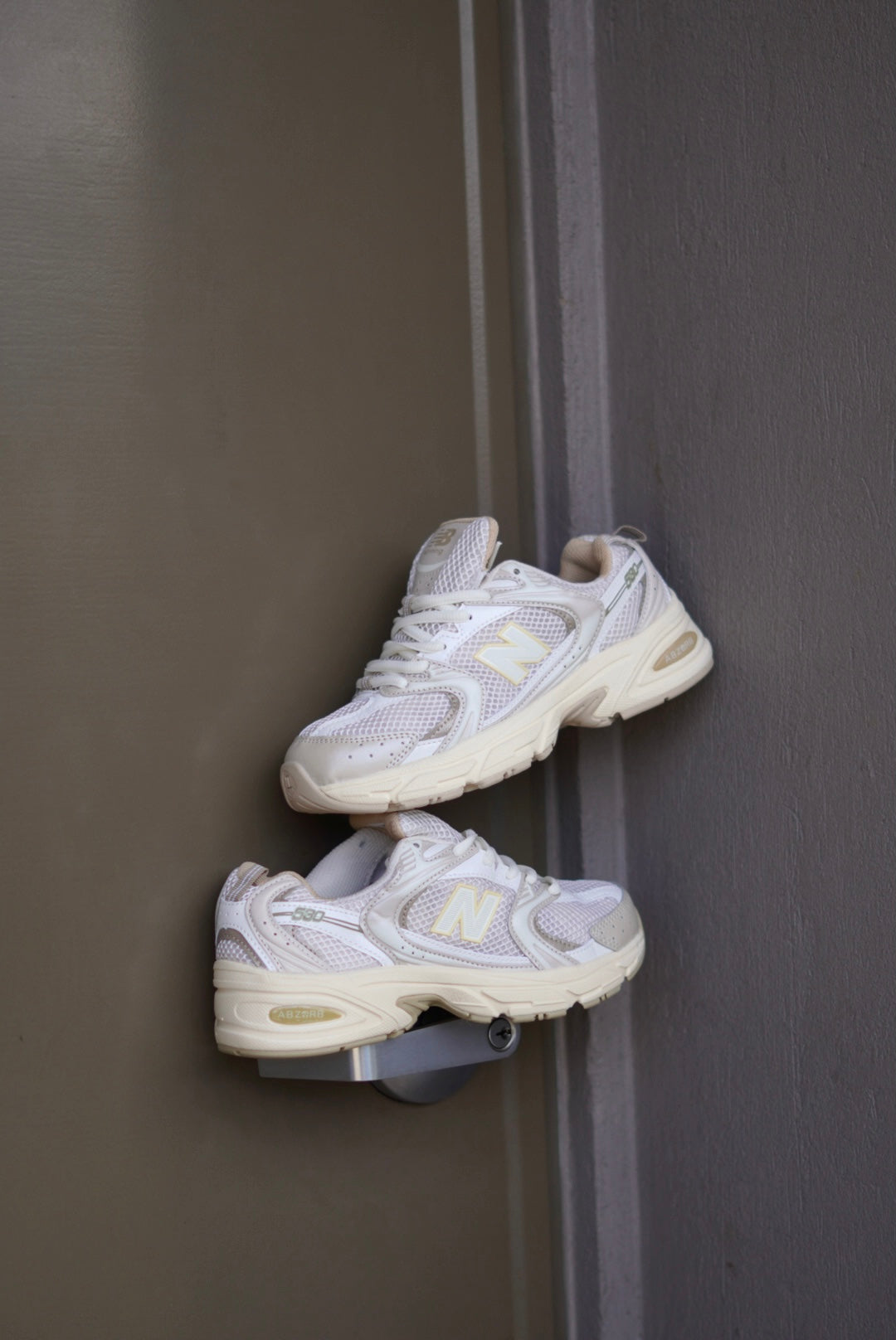 New Balance 530 Beige