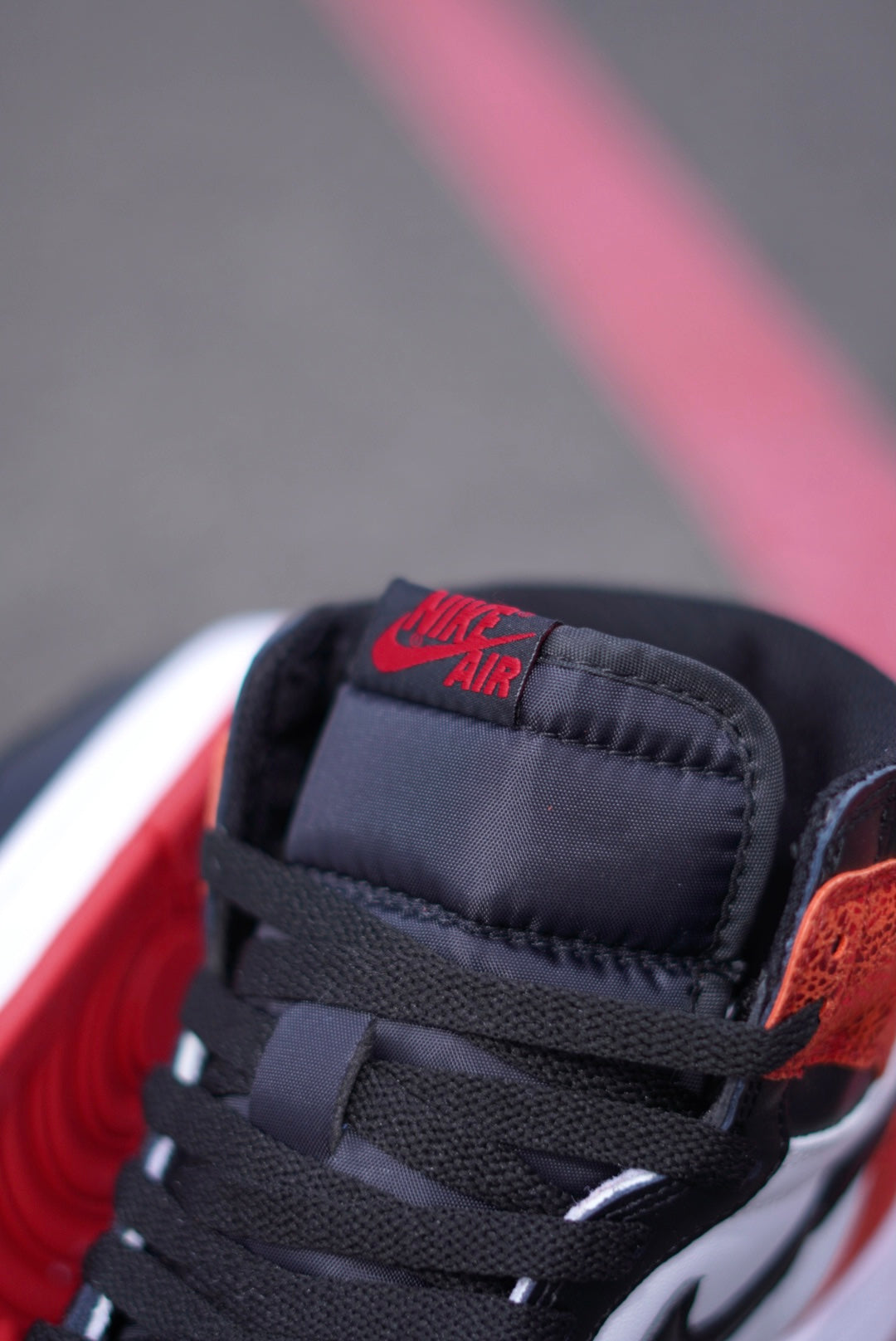 Air Jordan 1 Retro High Og Varsity Red