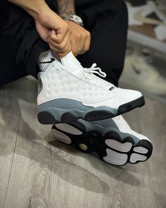 Air Jordan Retro 13 Blanco Gris