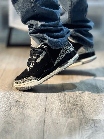 Air Jordan Retro 3 Negro