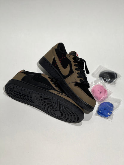 Jordan 1 Low X Travis Scott