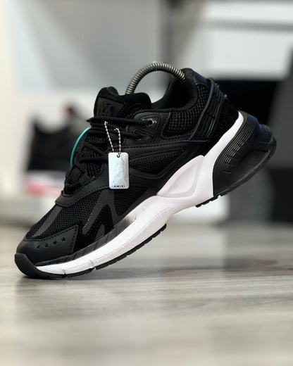 Amiri Ma Runner