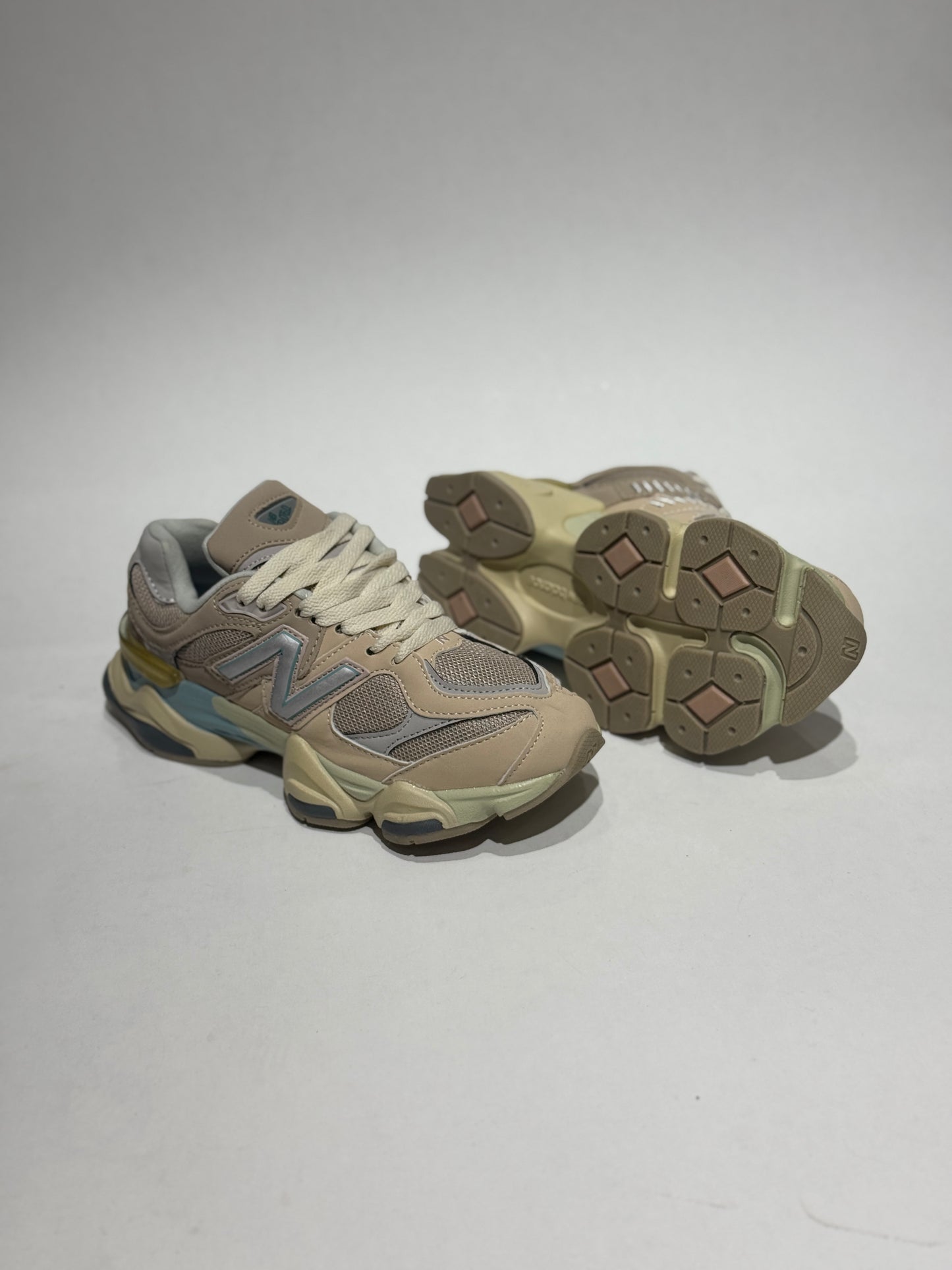 New balance 9060