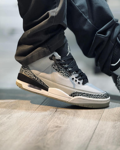 Air Jordan Retro 3 Wolf Grey