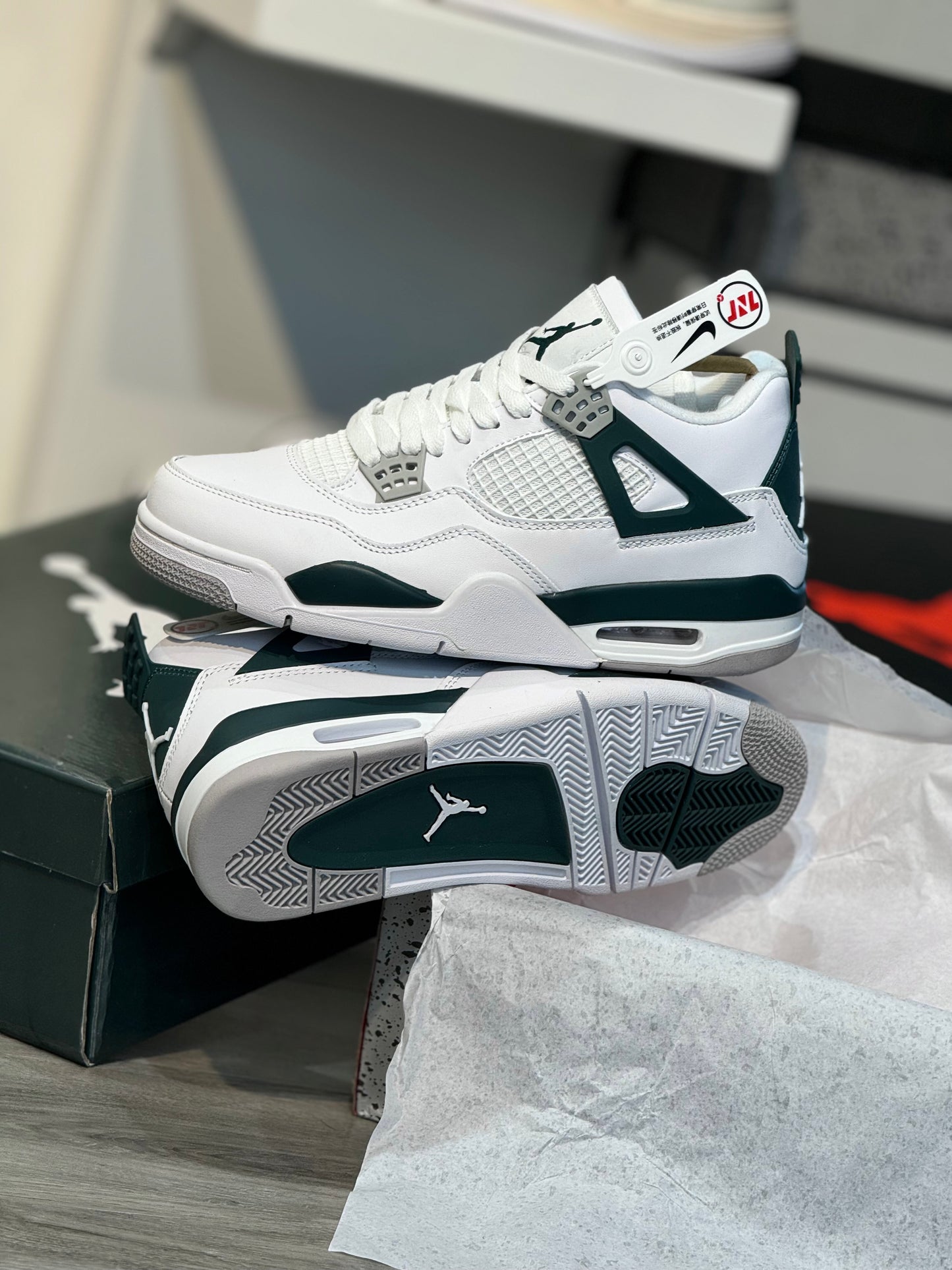 Air Jordan Retro 4 Blanco-Verde