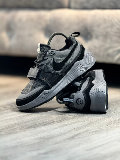 Nike Cact Us