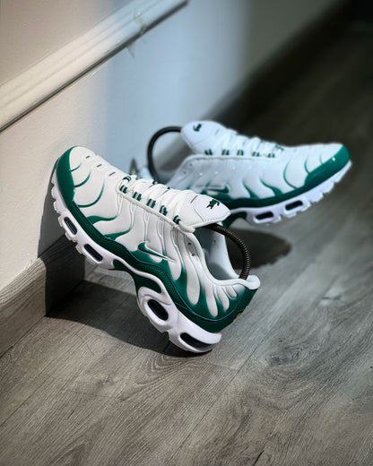 Air Max Plus Tn x Lacoste