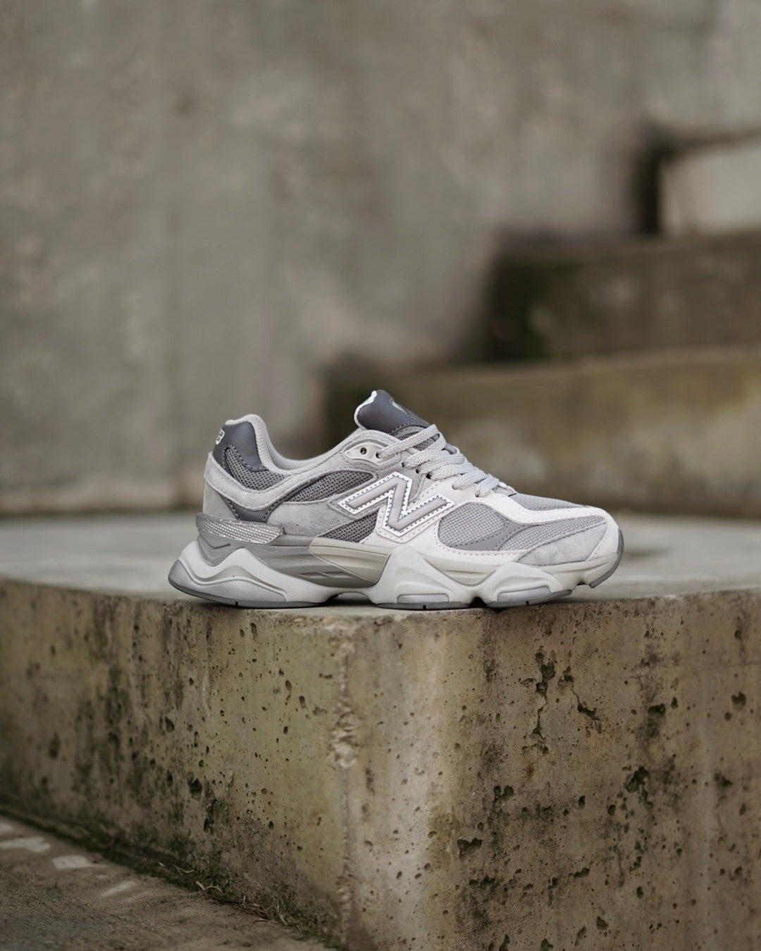 New Balance 9060 Gris