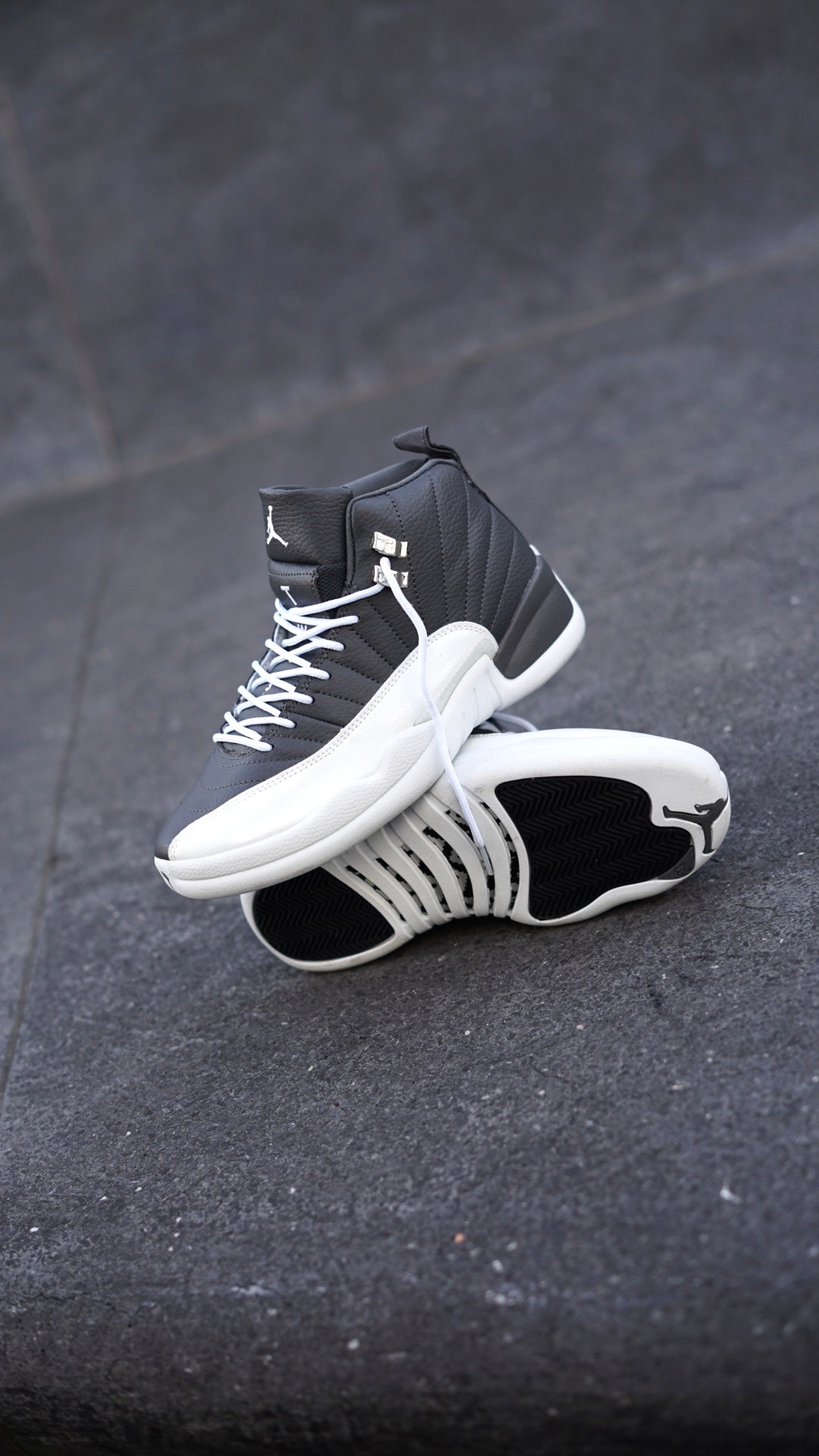 Jordan R12 gris-blanco