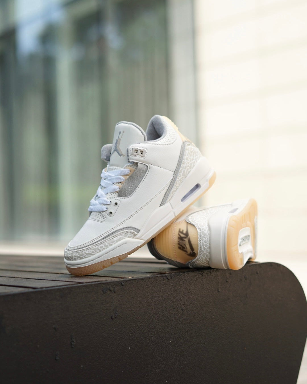 Jordan Retro 3 craft ivory