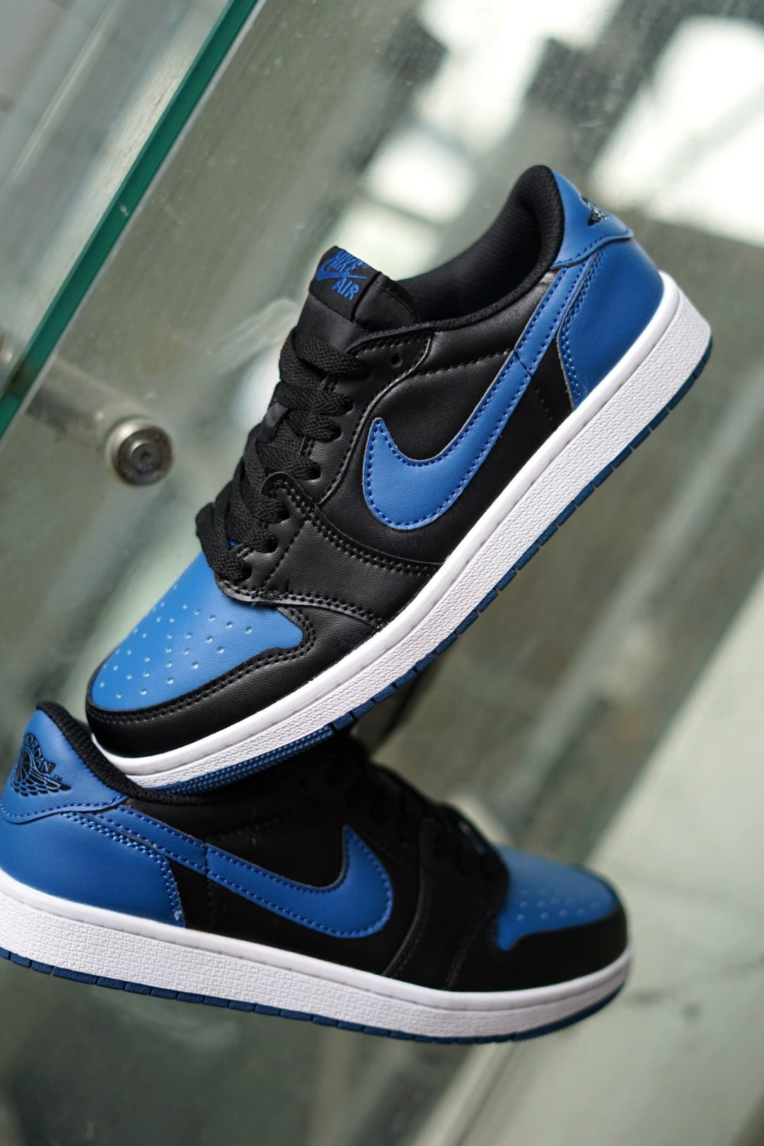 Jordan R1 Low Azul