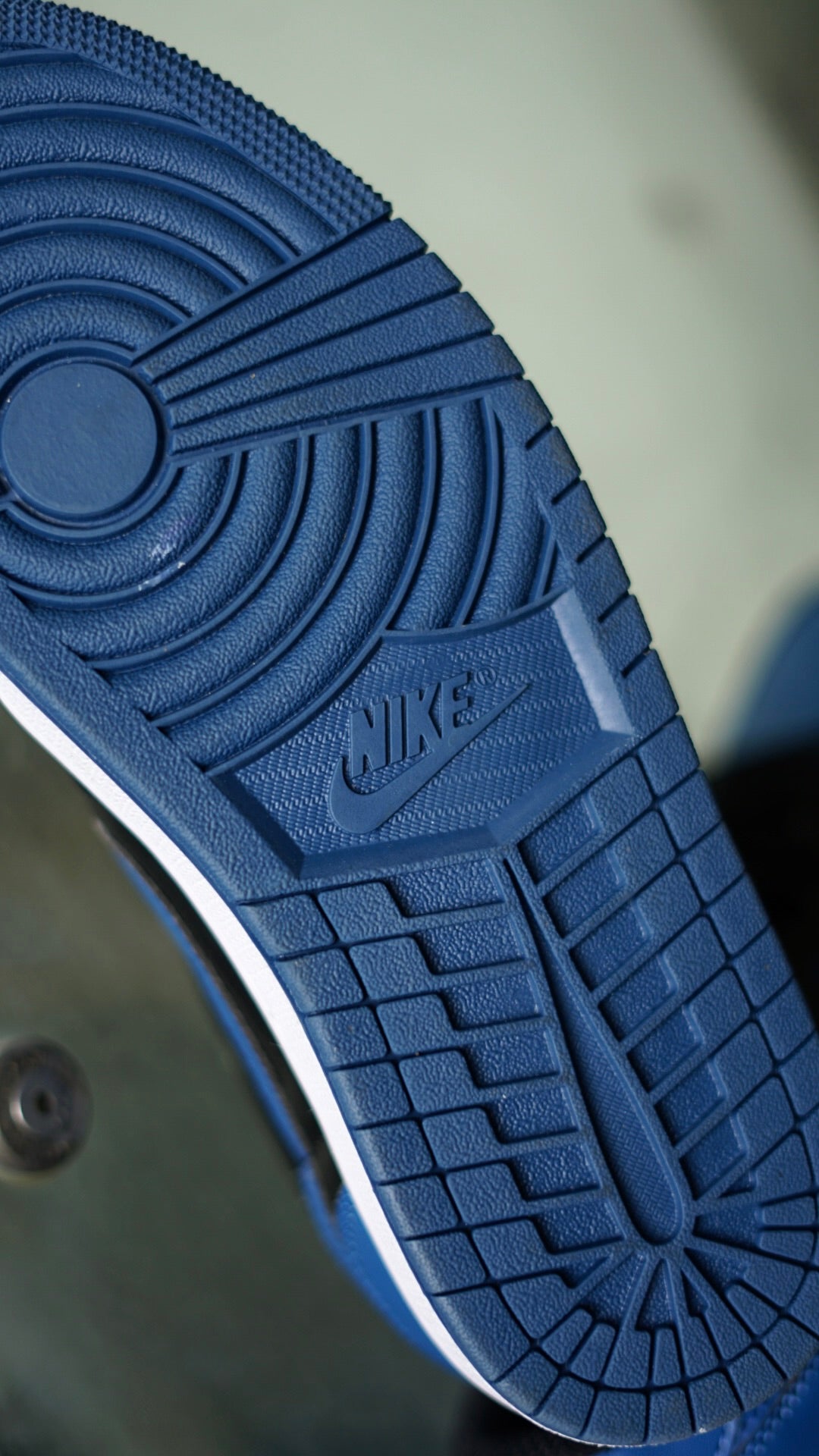 Jordan R1 Low Azul