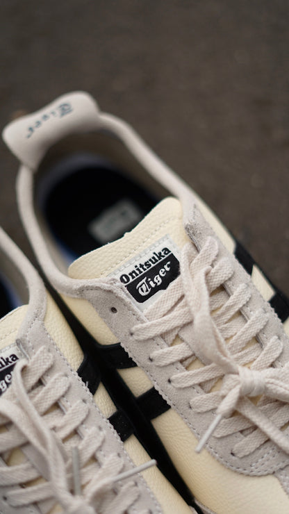 Asicis tiger beige