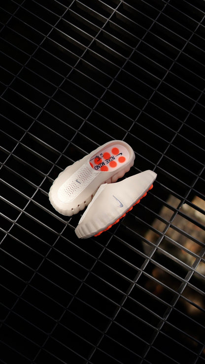 Nike mind 001 beige