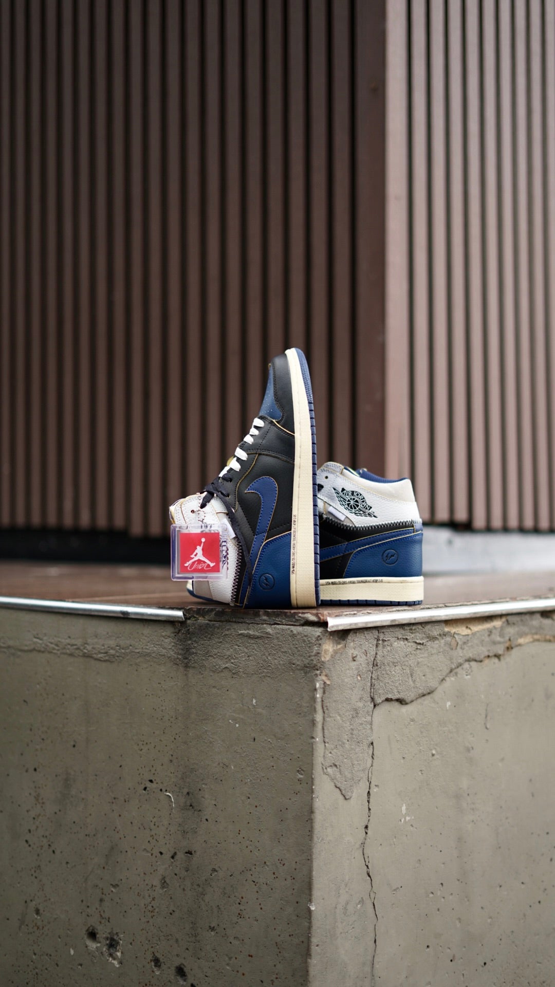 Jordan R1 Fragment union azul