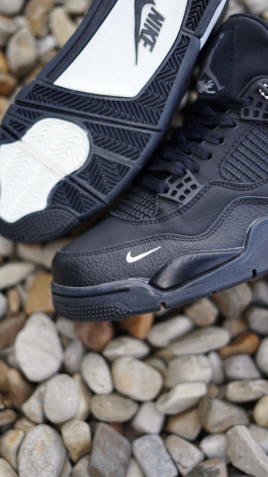 Air Jordan Retro 4 bike negra