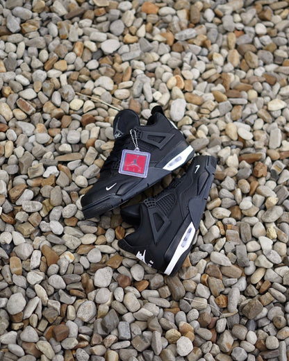 Air Jordan Retro 4 bike negra