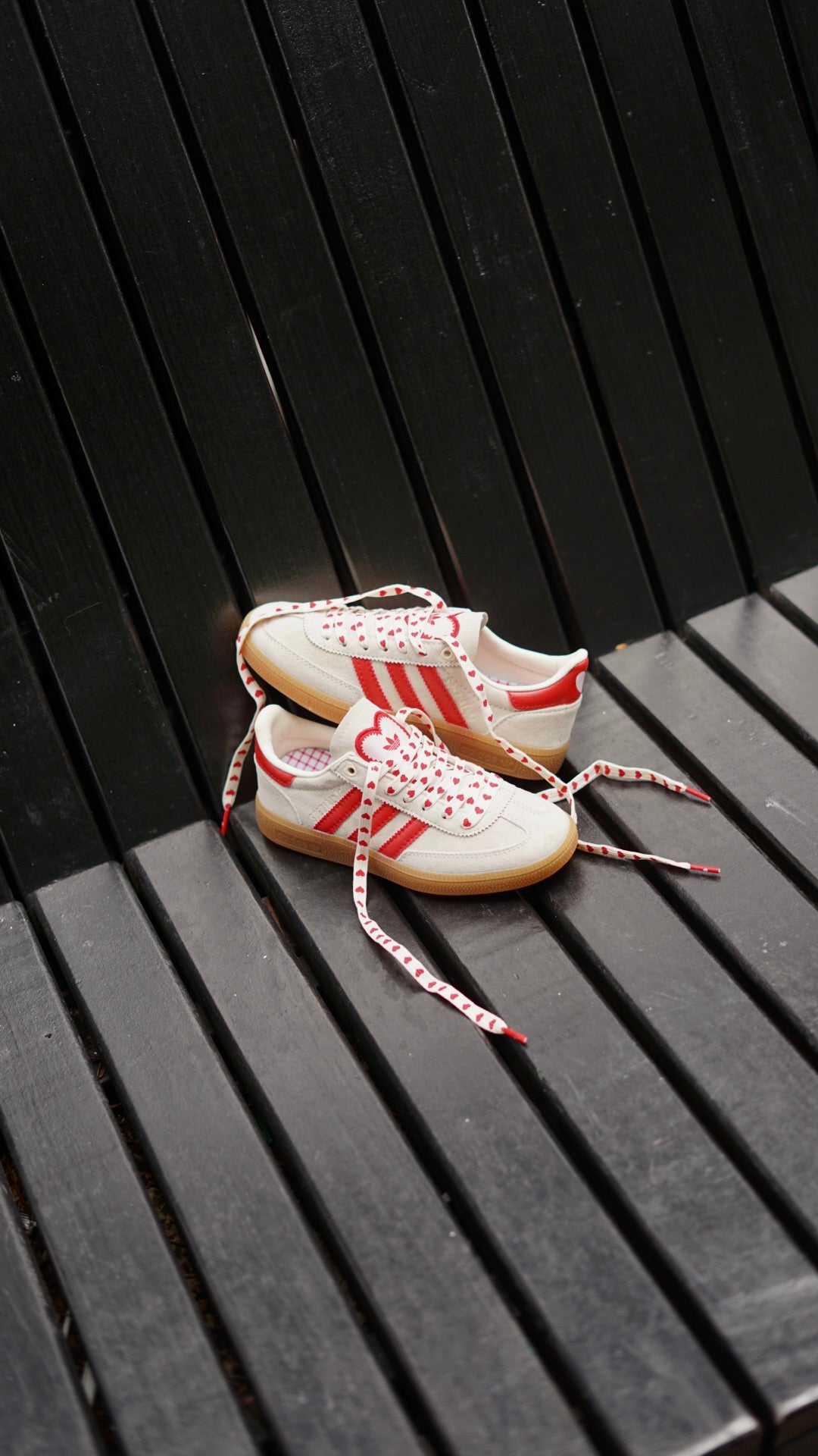 Adidas spezial san valentin