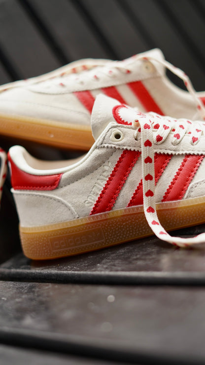 Adidas spezial san valentin