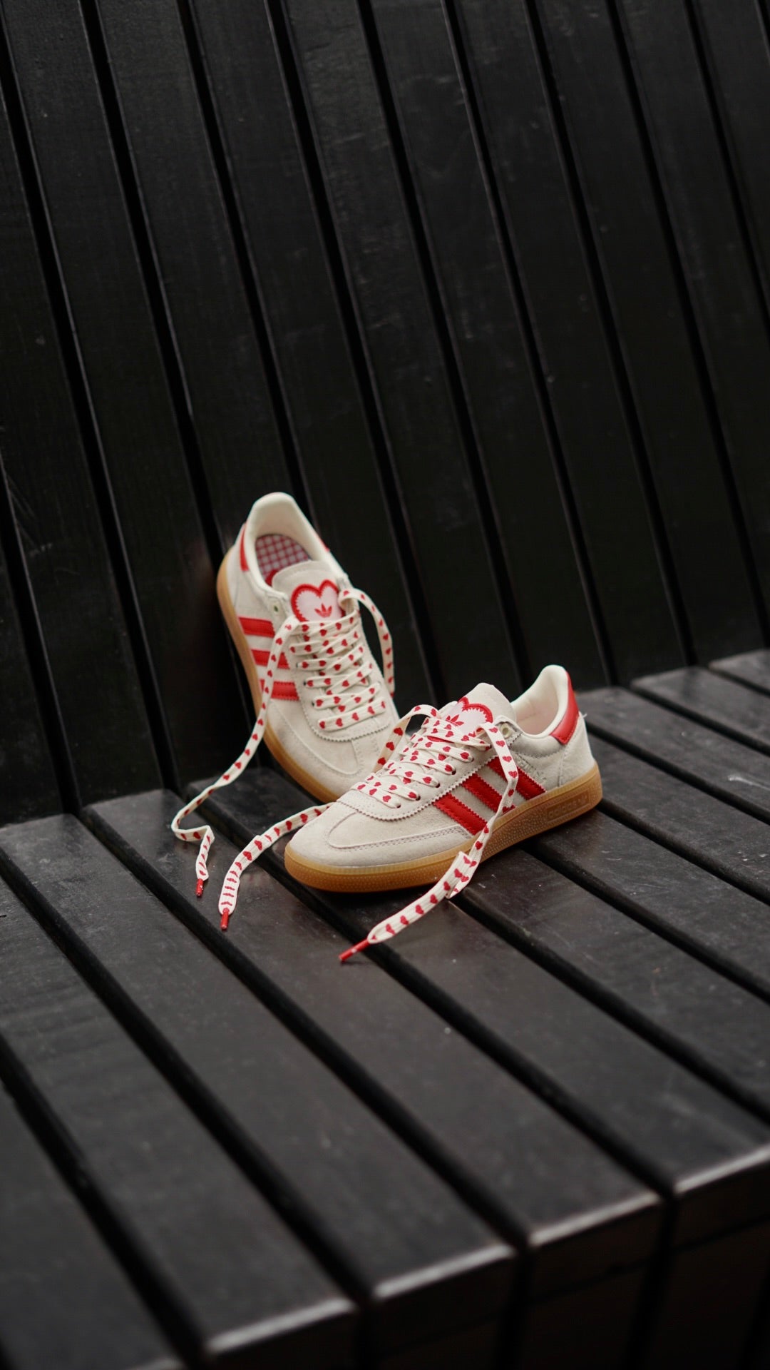 Adidas spezial san valentin