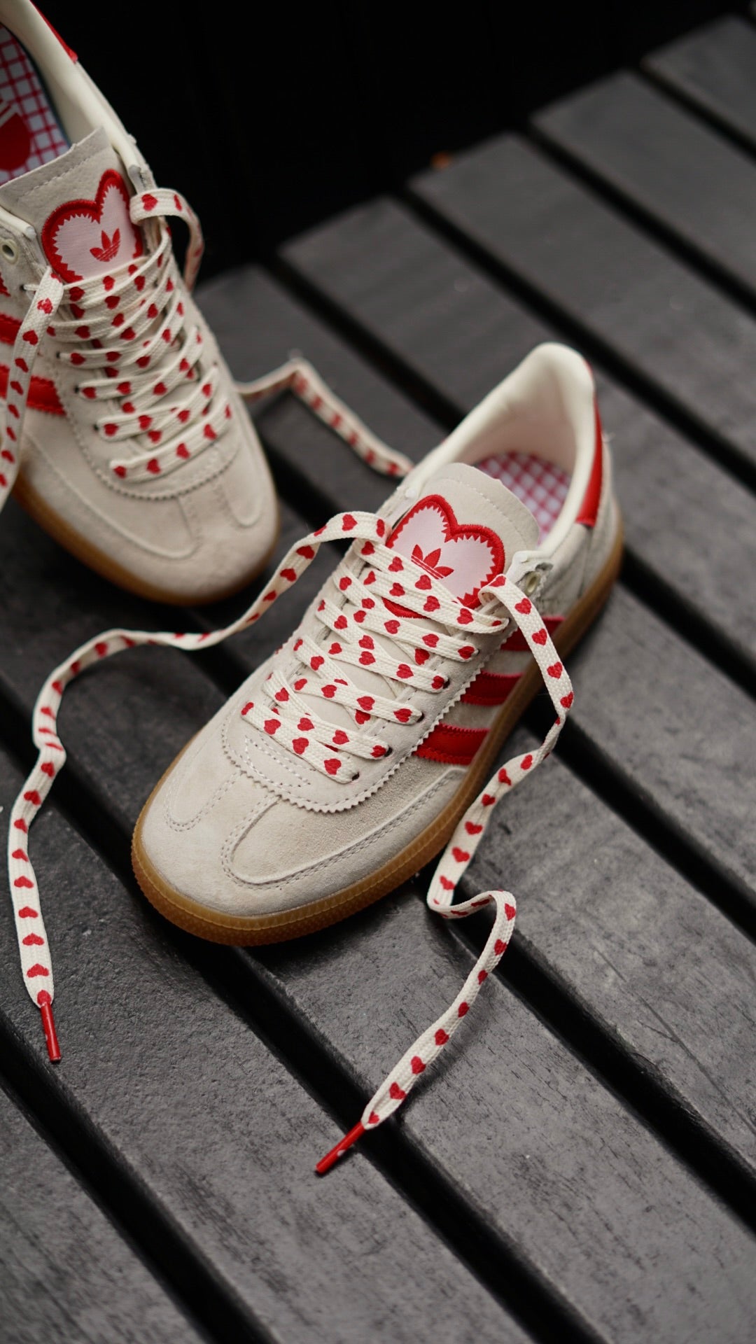 Adidas spezial san valentin