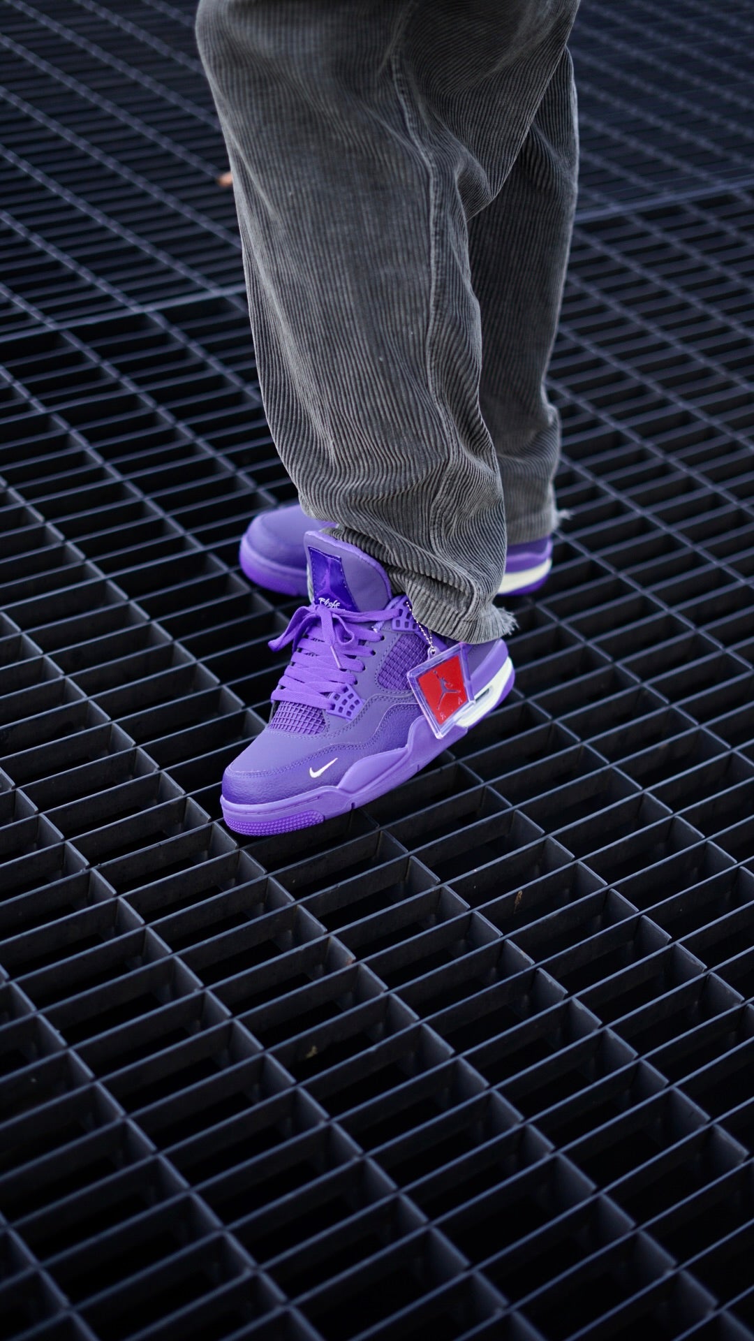 Air Jordan Retro 4 Morada