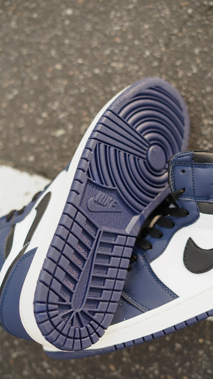 Jordan retro 1  azul