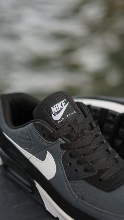 Nike Air Max 90 negra