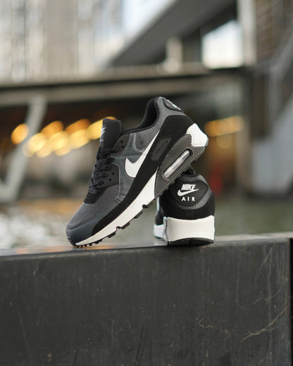 Nike Air Max 90 negra