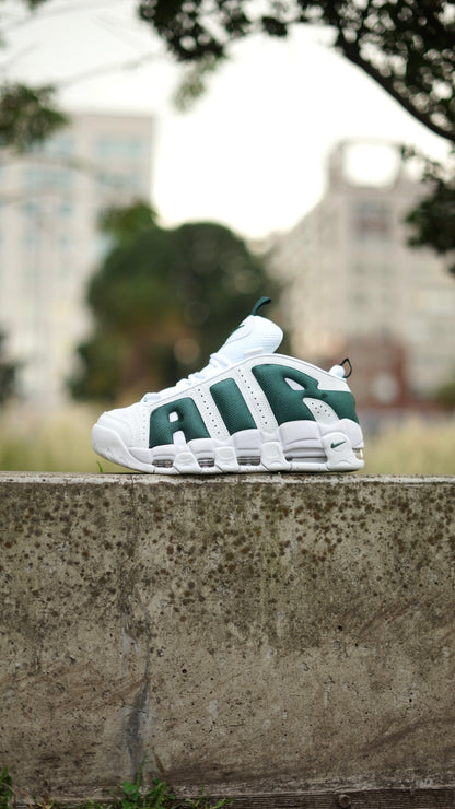 Nike Uptempo blanca verde
