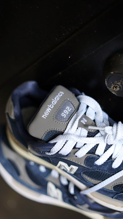 New Balance 992