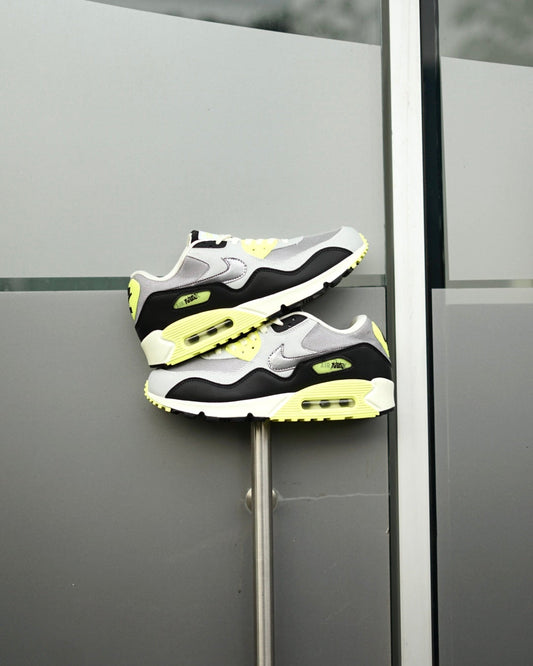 Nike Air Max pata gris verde