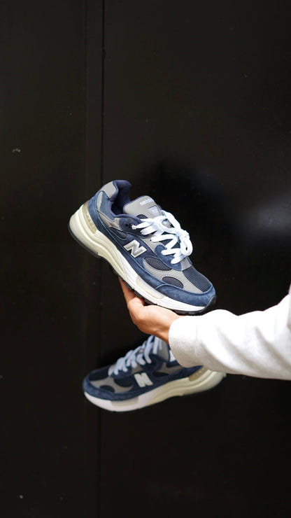 New Balance 992